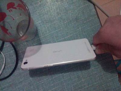 廈門(mén)湖里區(qū)長(zhǎng)岸路二手手機(jī)交易指南 96成新?lián)Q機(jī)攻略與軟件推薦